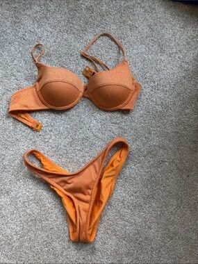 Triangl orange swim set (xs top/s bottoms)